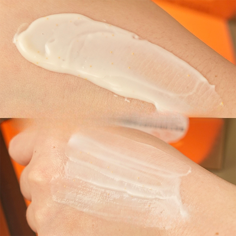 ครีมบำรุงผิวหน้าเห็ดหลินจือและ - Skincare Luxury Whitening บทวิจารณ์และราคา